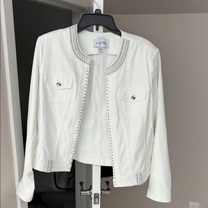 Joseph Ribkoff White Tailored Blazer